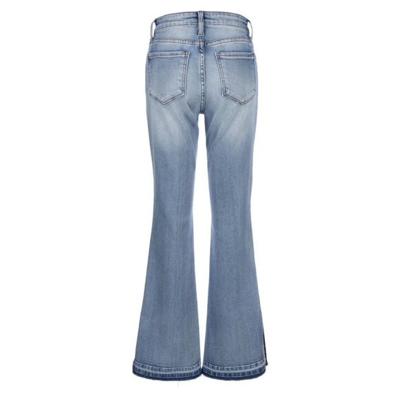 Kut from Kloth Stella High rise Flare Side Slit Jean Size: 2 - Picture 2 of 7